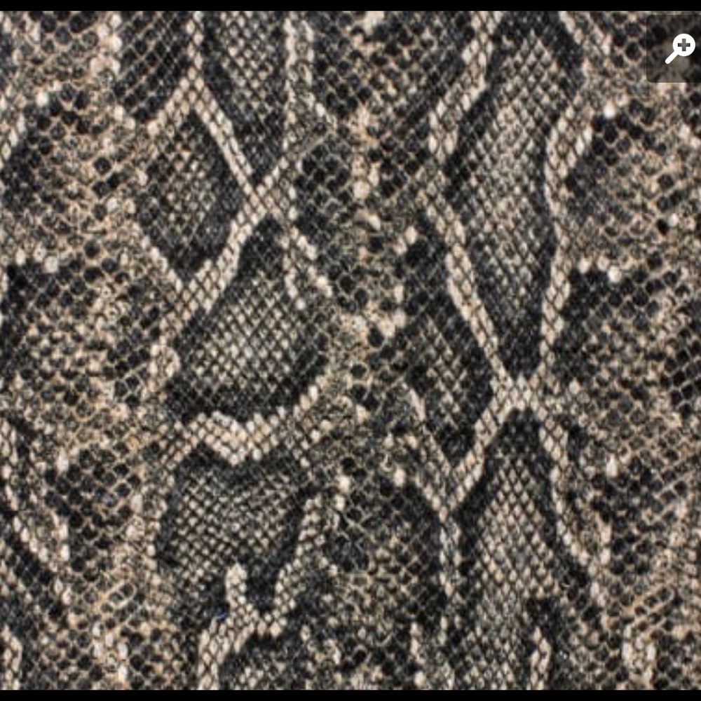 Meet your Posher, Yael